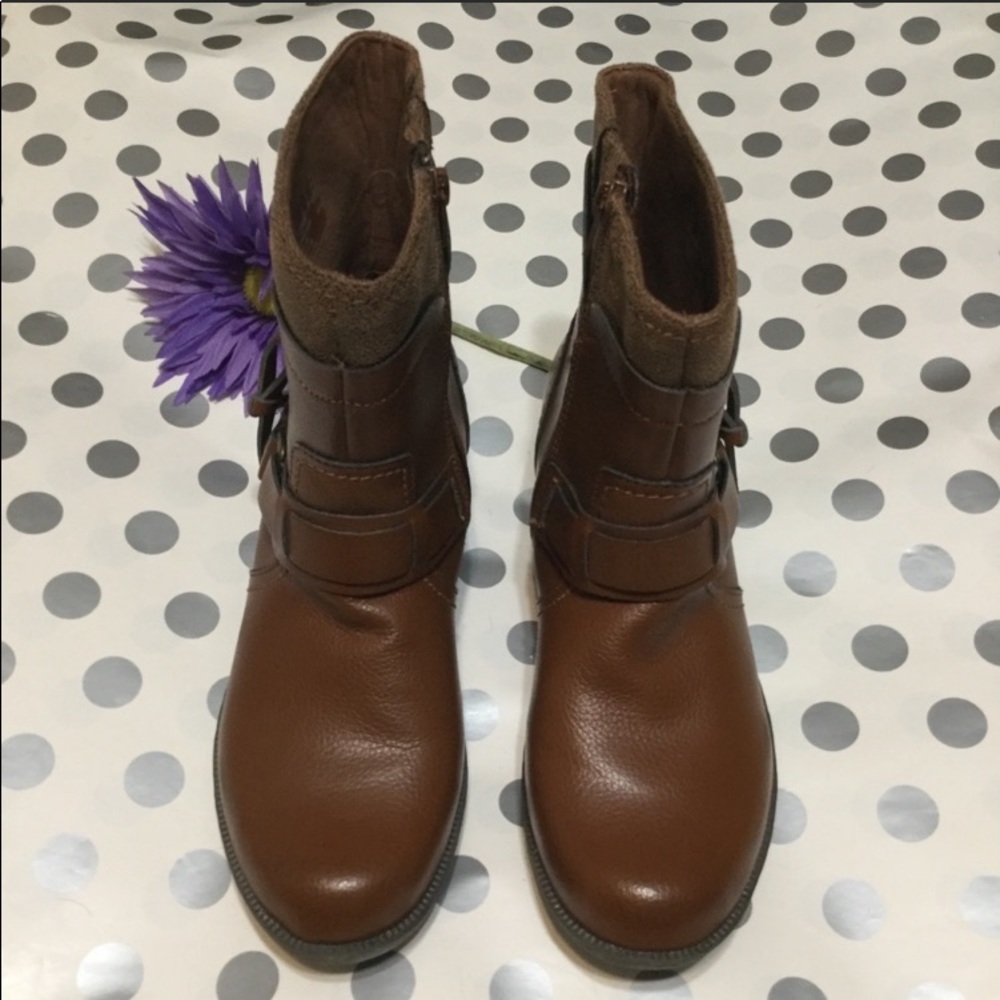 Clark’s boots